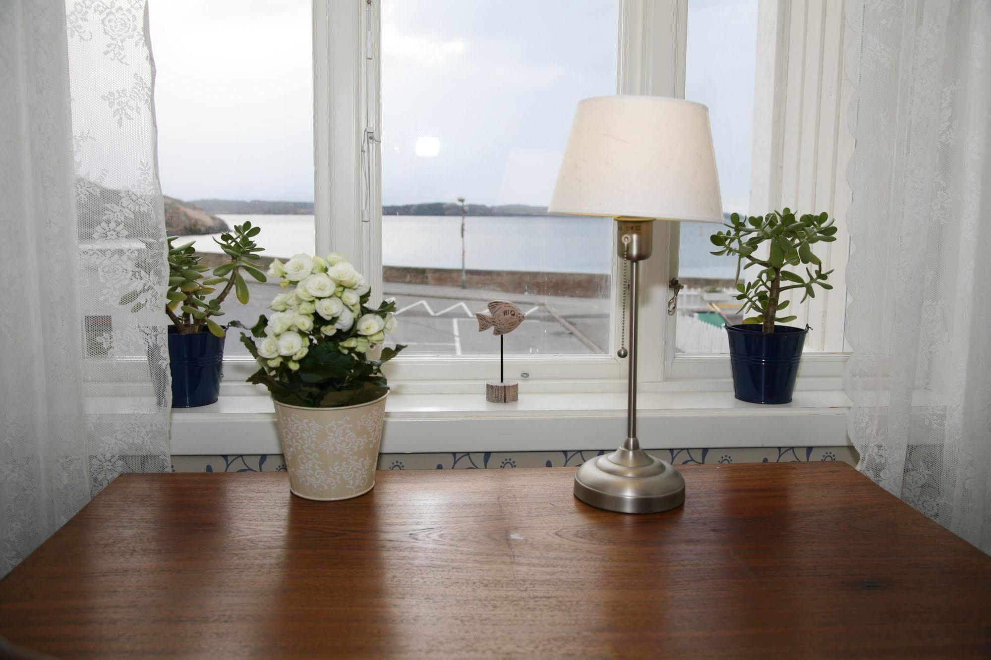 Strandvillan Hotell Och Bed & Breakfast Lysekil Luaran gambar