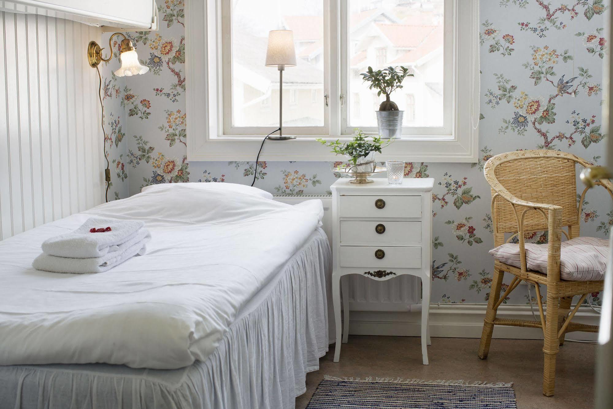 Strandvillan Hotell Och Bed & Breakfast Lysekil Luaran gambar